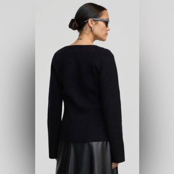 NWOT: Modern Citizen Black Camilla Seam-Detail Scoop-Neck Sweater, sz. Small - Picture 3 of 7